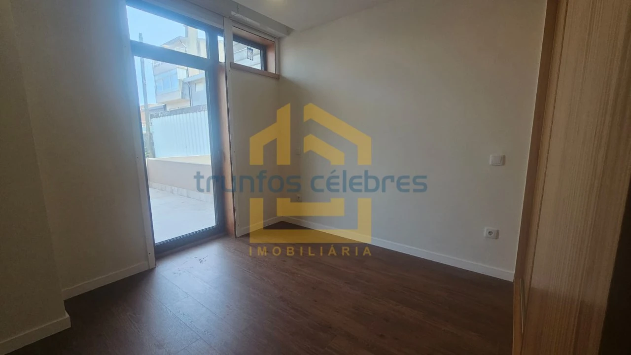 Apartamento T2 para Venda em Vila do Conde Foto 8