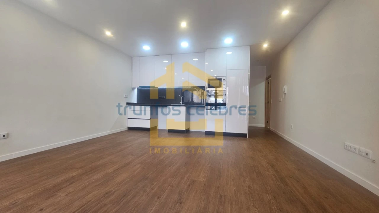 Apartamento T2 para Venda em Vila do Conde Foto 6