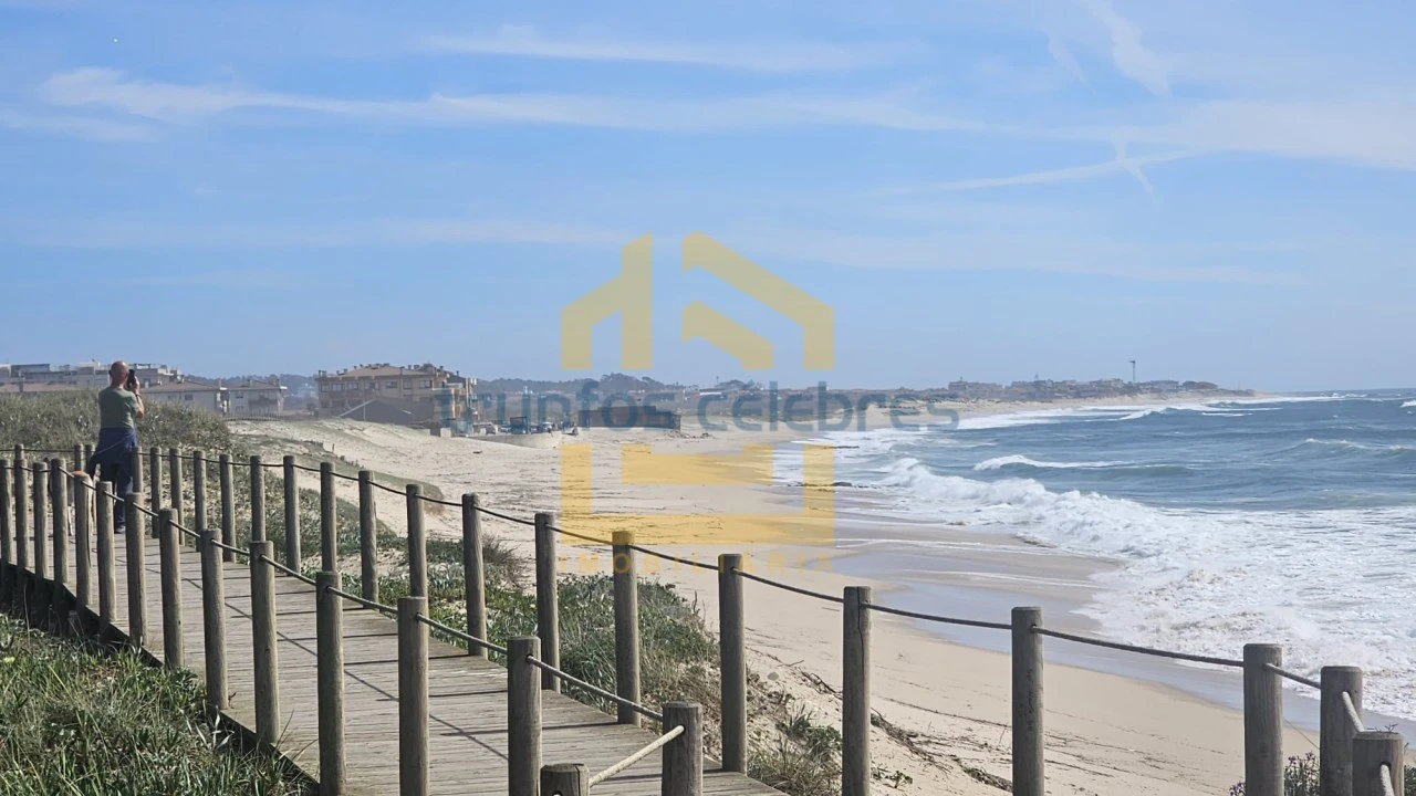 Apartamento T2 para Venda em Arvore Foto 23