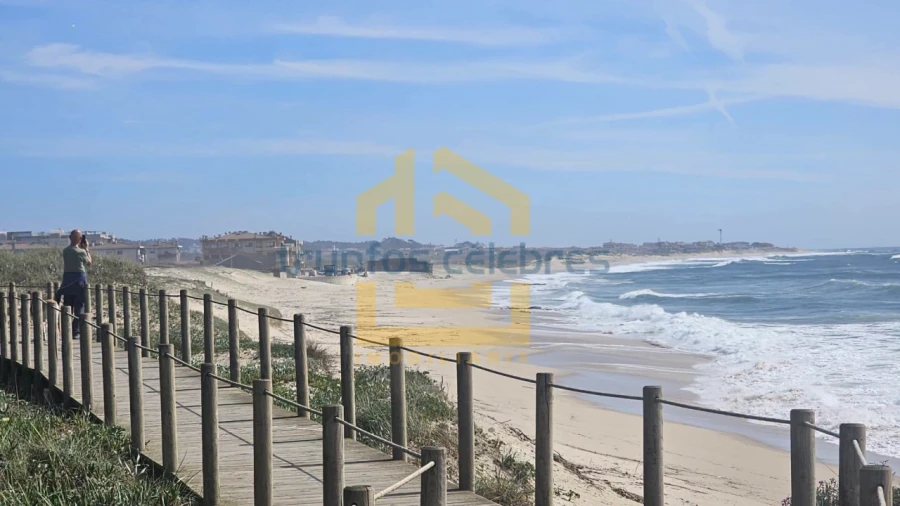 Apartamento T2 para Venda em Arvore Foto 15