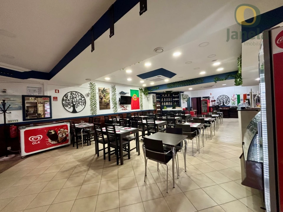 Negócio para Venda em Faro (Sé e São Pedro) Foto 6