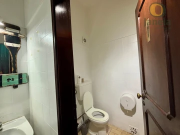 Negócio para Venda em Faro (Sé e São Pedro)
