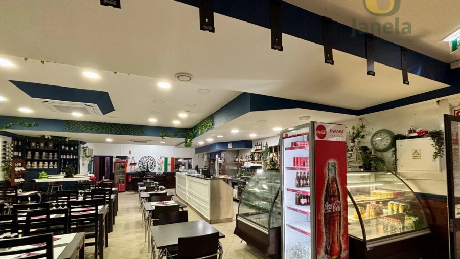 Negócio para Venda em Faro (Sé e São Pedro)