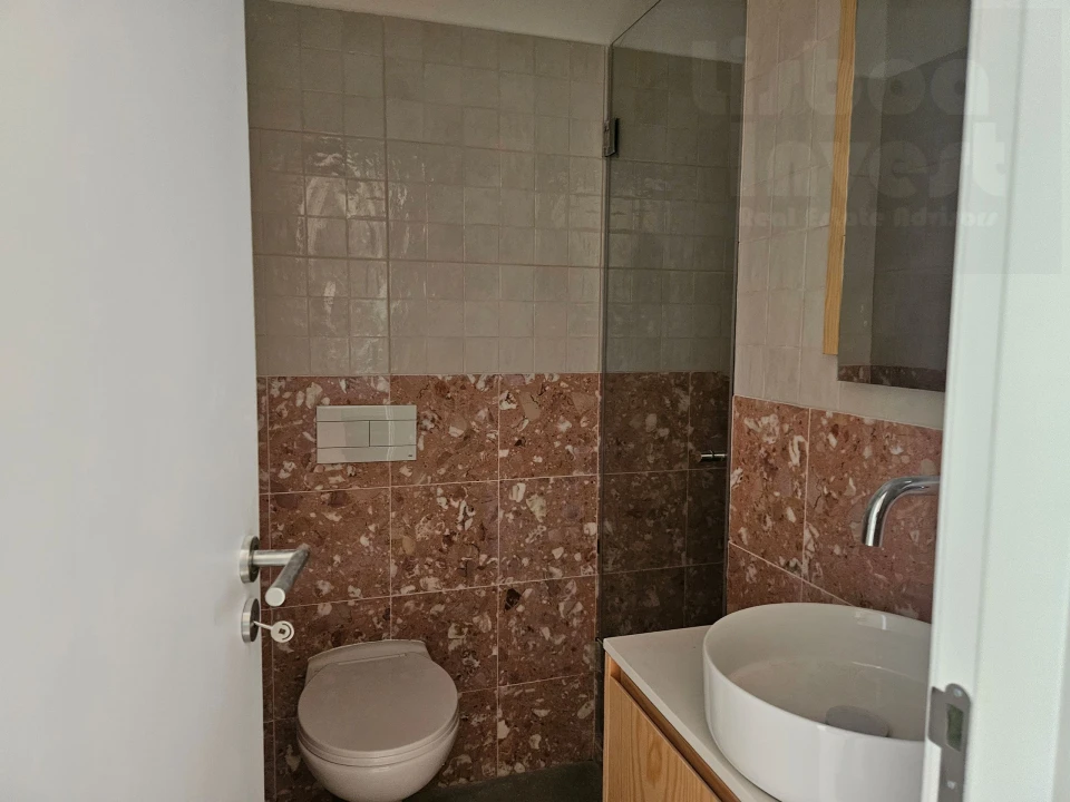 Apartamento T1 para Venda em São Vicente Foto 4