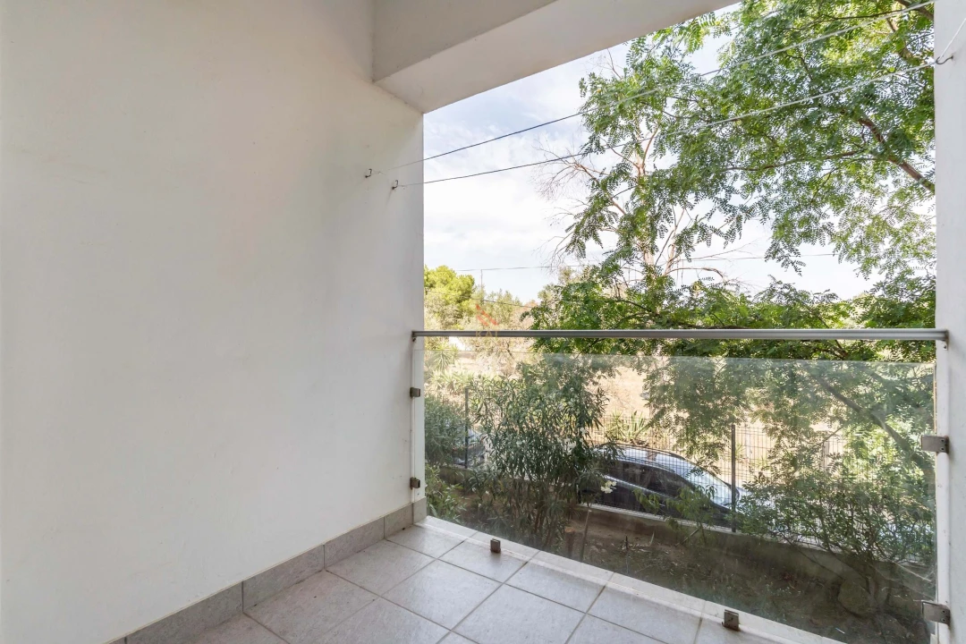 Apartamento T1 para Venda em Alvor Foto 16