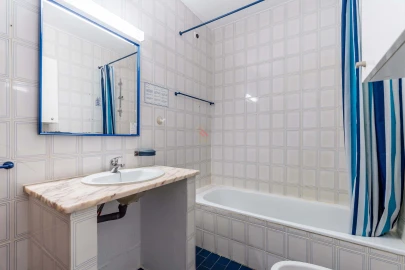 Apartamento T1 para Venda em Alvor