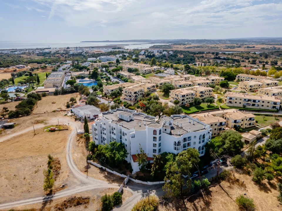 Apartamento T1 para Venda em Alvor Foto 23