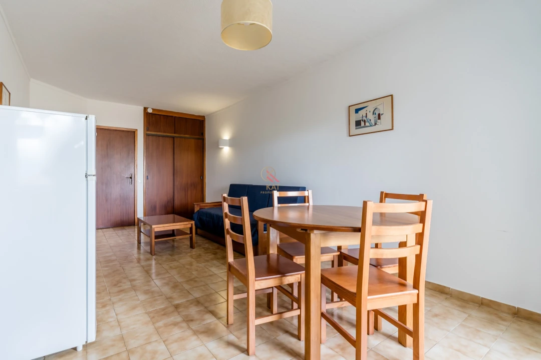 Apartamento T1 para Venda em Alvor Foto 7