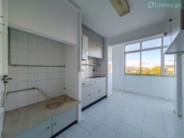 Apartamento T3 para Venda em Lumiar