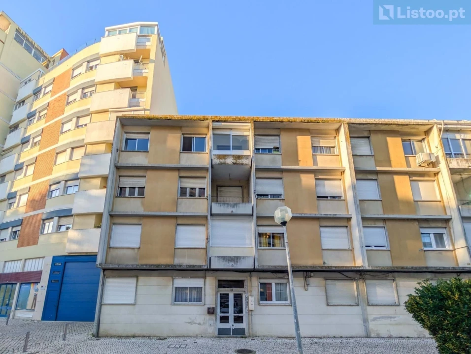 Apartamento T3 para Venda em Lumiar Foto 31