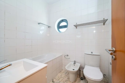 Moradia T3 para Arrendamento em Quinta do Anjo