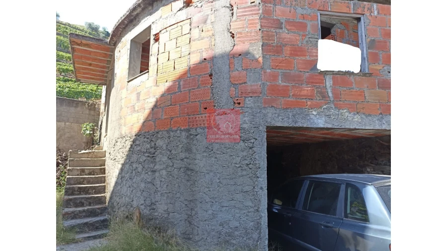 Moradia T1 para Venda em Moura Morta e Vinhós Foto 6