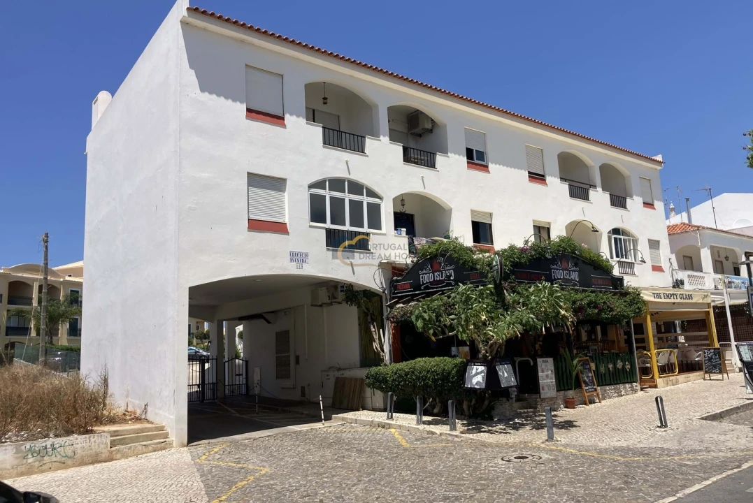 Apartamento T1 para Venda em Albufeira e Olhos de Água Foto 1