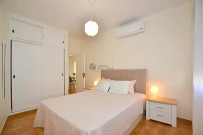 Apartamento T1 para Venda em Albufeira e Olhos de Água