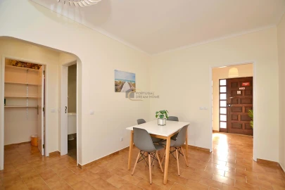 Apartamento T1 para Venda em Albufeira e Olhos de Água