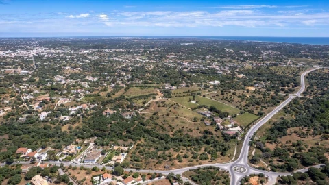 Terreno para Venda em Quarteira