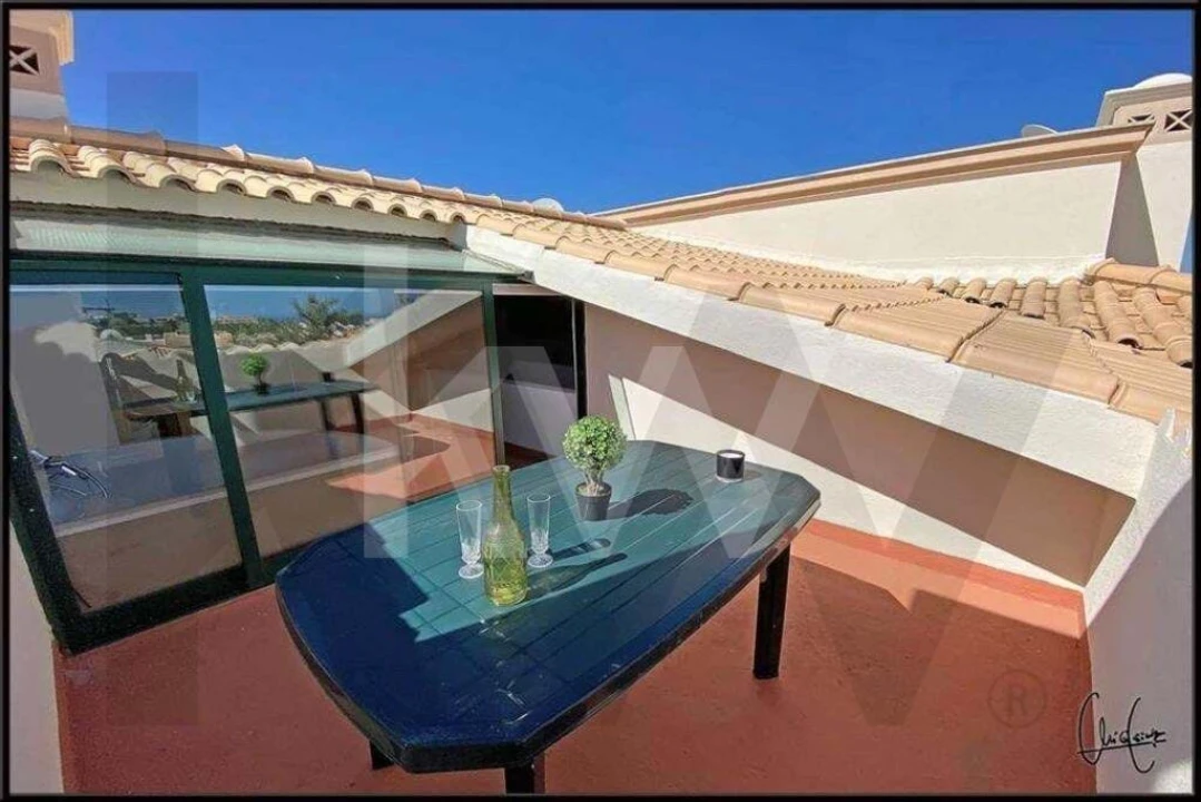 Apartamento T2 para Venda em Albufeira e Olhos de Água Foto 26