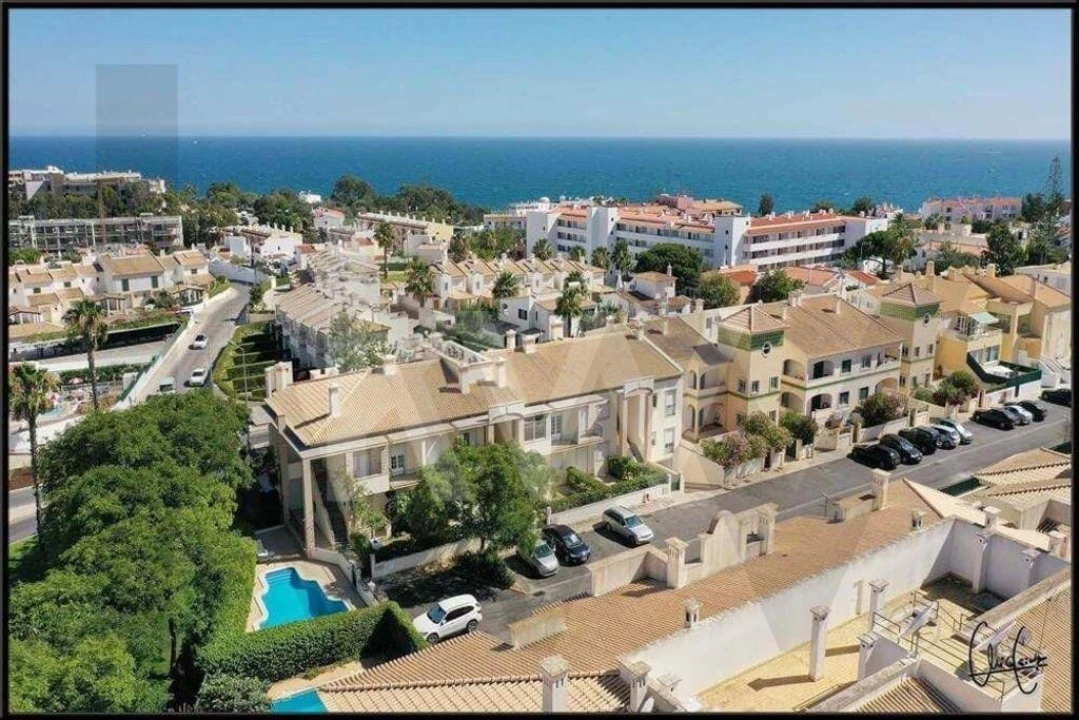 Apartamento T2 para Venda em Albufeira e Olhos de Água Foto 4