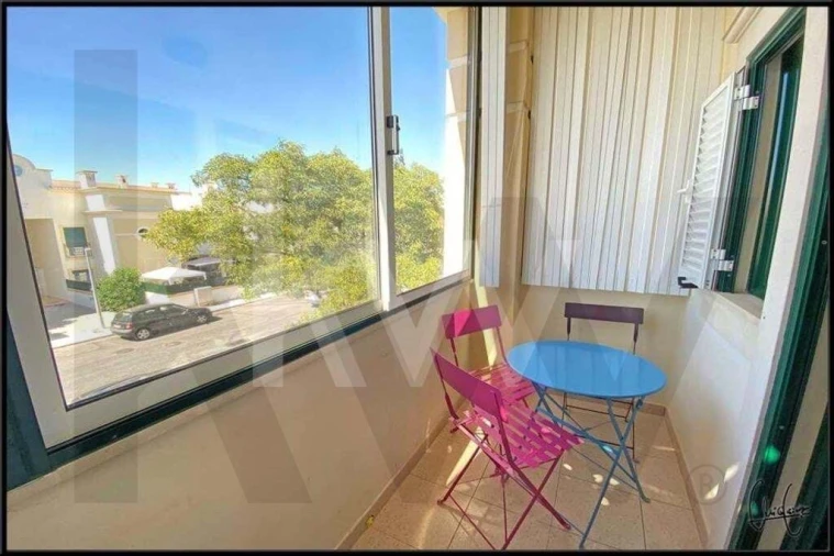 Apartamento T2 para Venda em Albufeira e Olhos de Água Foto 12