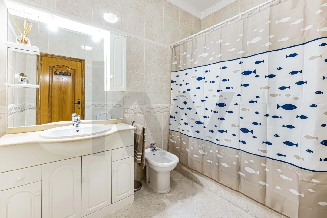 Apartamento T1 para Venda em Vila Real de Santo Antonio Foto 16