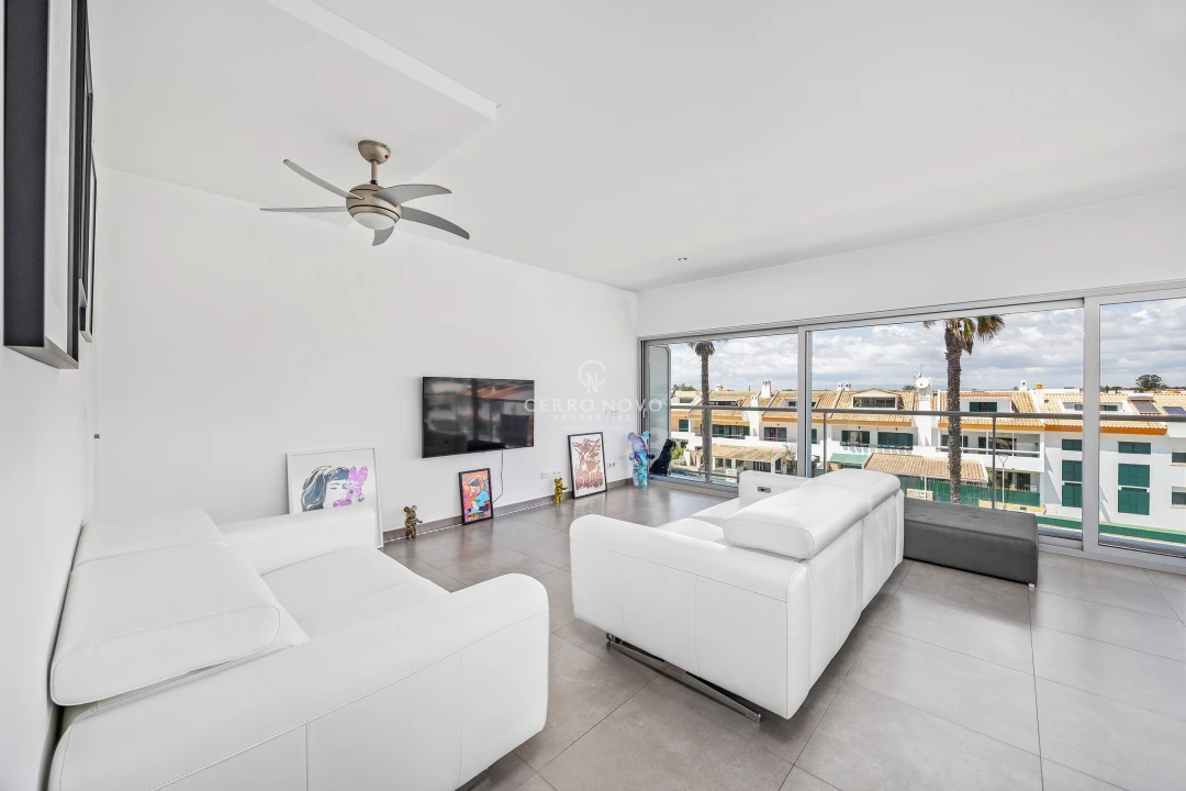 Apartamento T2 para Venda em Albufeira e Olhos de Água Foto 22