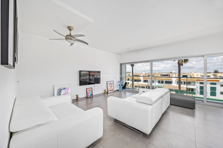 Apartamento T2 para Venda em Albufeira e Olhos de Água Foto 22