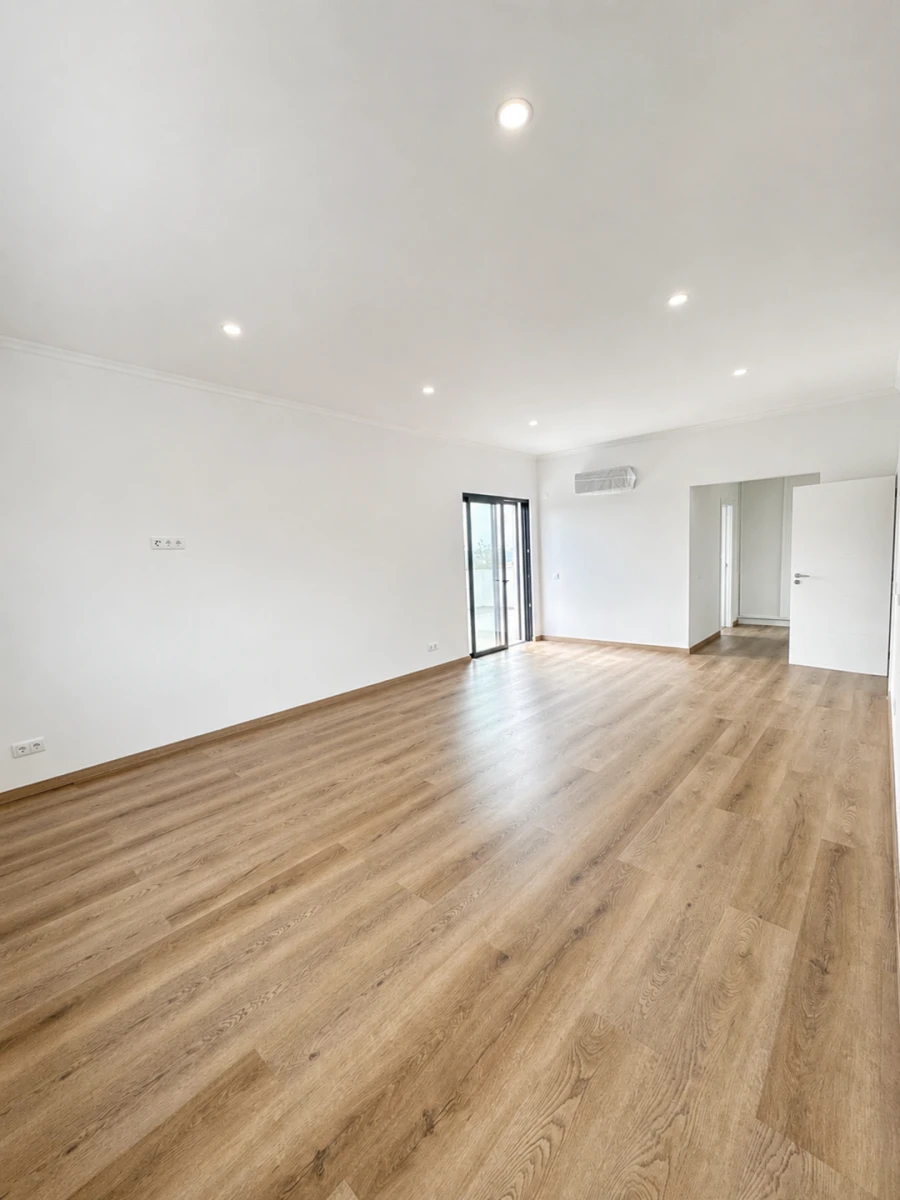 Moradia T5 para Venda em São Brás de Alportel Foto 50