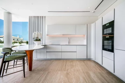 Moradia T4 para Venda em Quarteira