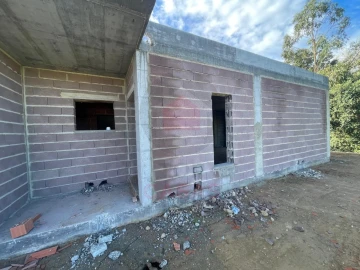 Moradia T3 para Venda em Nossa Senhora do Pópulo, Coto e São Gregório