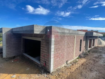 Moradia T3 para Venda em Nossa Senhora do Pópulo, Coto e São Gregório