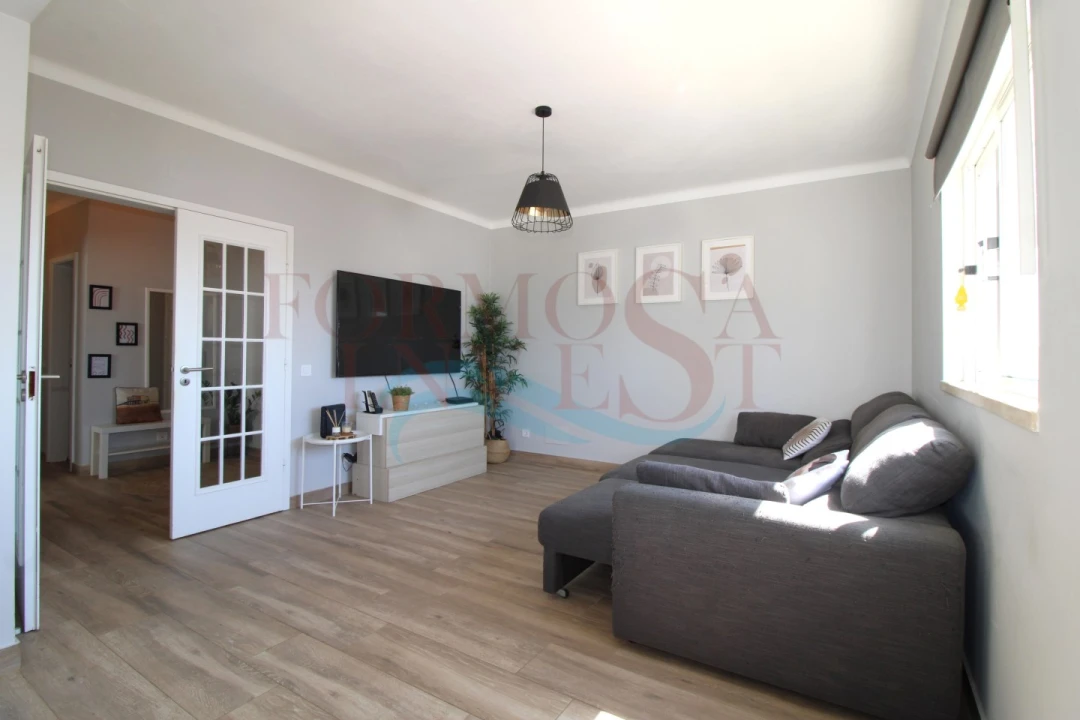 Apartamento T3 para Venda em Moncarapacho e Fuseta Foto 3