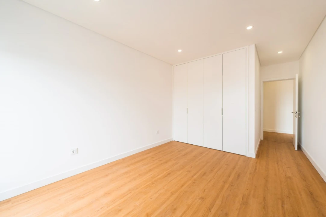 Apartamento T4 para Venda em Mafra Foto 54