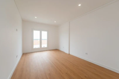 Apartamento T4 para Venda em Mafra