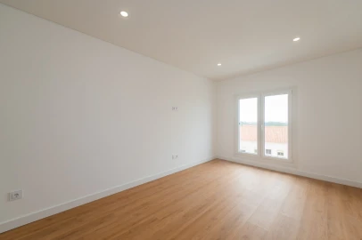 Apartamento T4 para Venda em Mafra