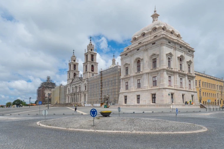 Apartamento T4 para Venda em Mafra Foto 64