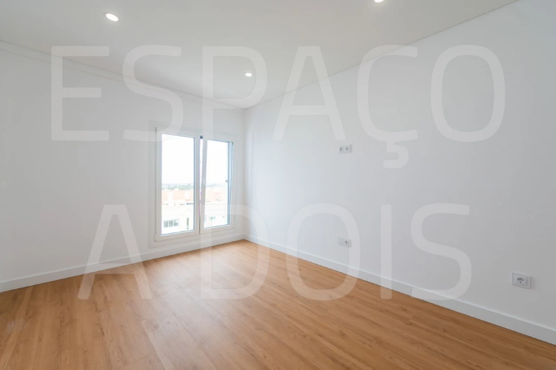 Apartamento T3 para Venda em Mafra Foto 35