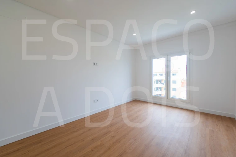 Apartamento T3 para Venda em Mafra Foto 24