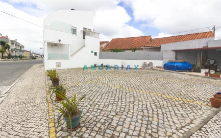 Loja para Arrendamento em Marinha Grande