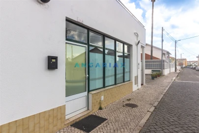 Loja para Arrendamento em Marinha Grande