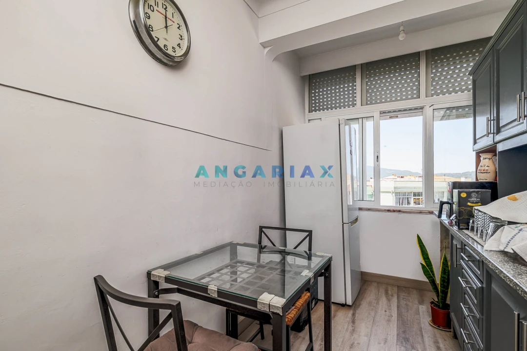 Apartamento T3 para Venda em Setubal (São Sebastião) Foto 1