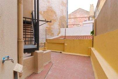 Apartamento T3 para Arrendamento em Campo de Ourique