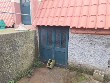 Moradia T3 para Venda em Santana