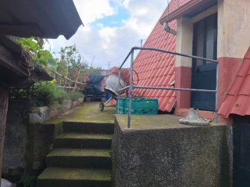 Moradia T3 para Venda em Santana