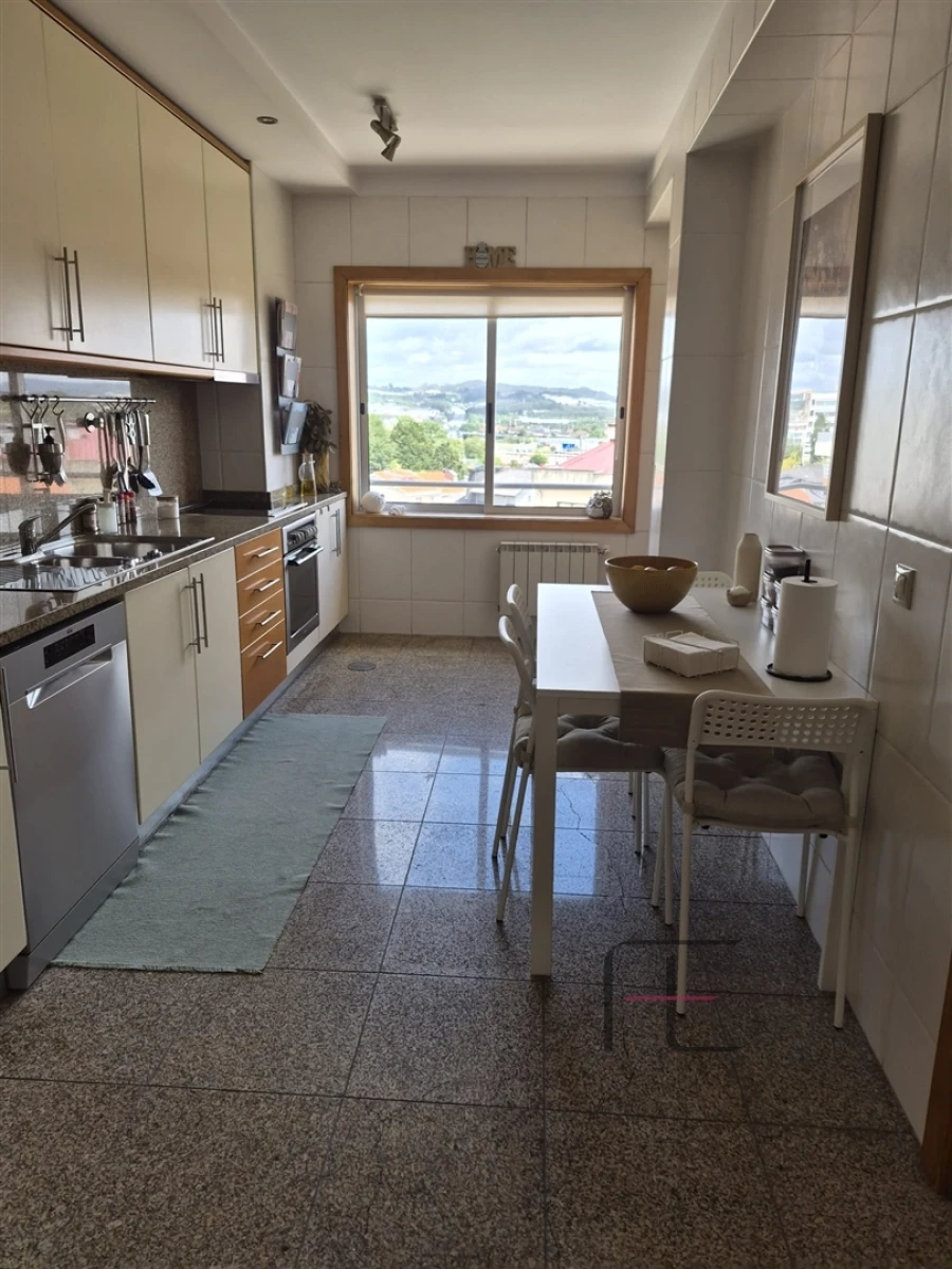 Apartamento T2 para Venda em Aguas Santas Foto 25
