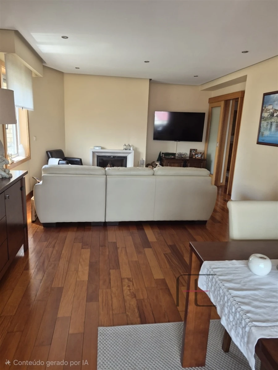 Apartamento T2 para Venda em Aguas Santas Foto 13