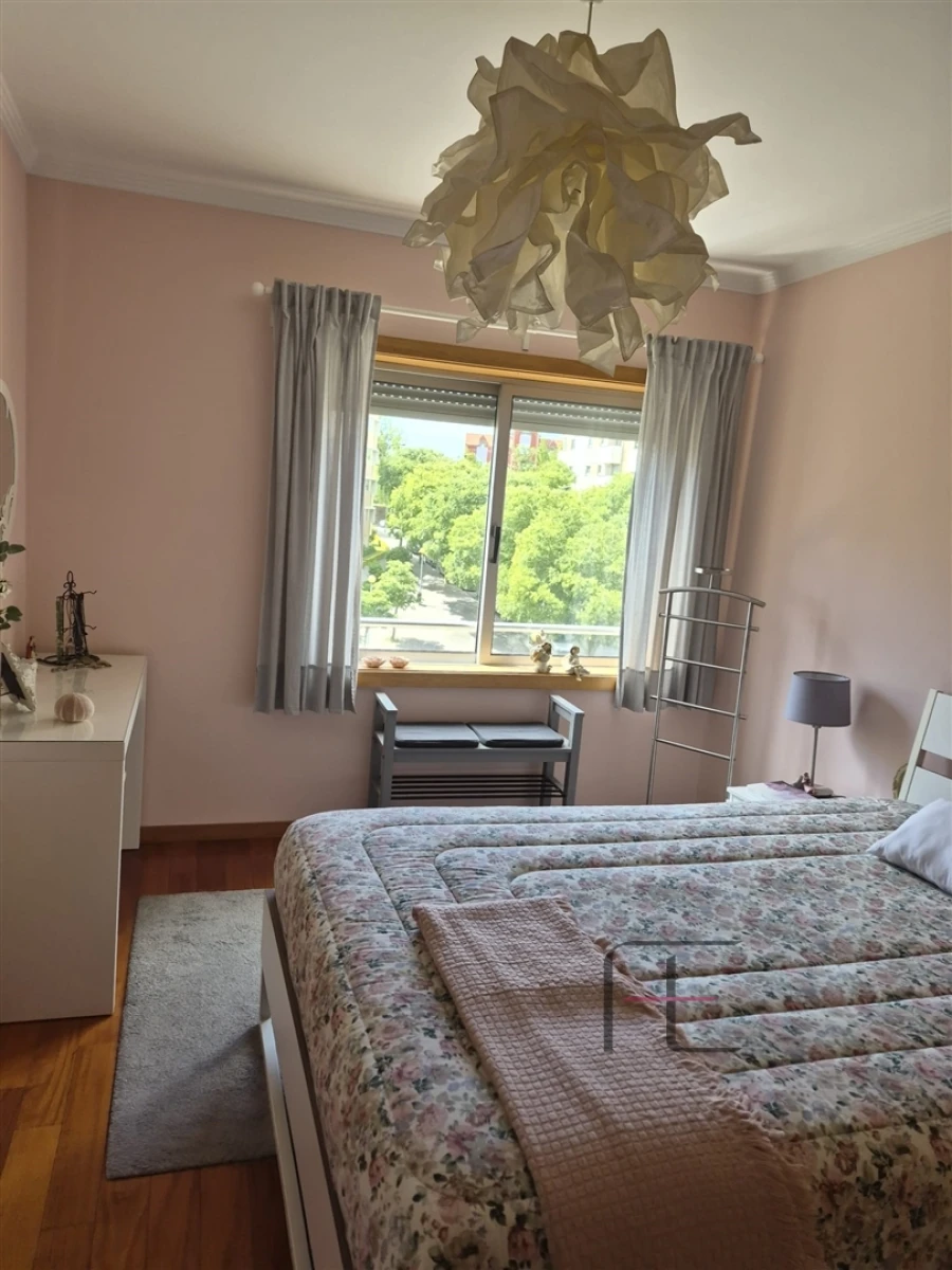 Apartamento T2 para Venda em Aguas Santas Foto 27