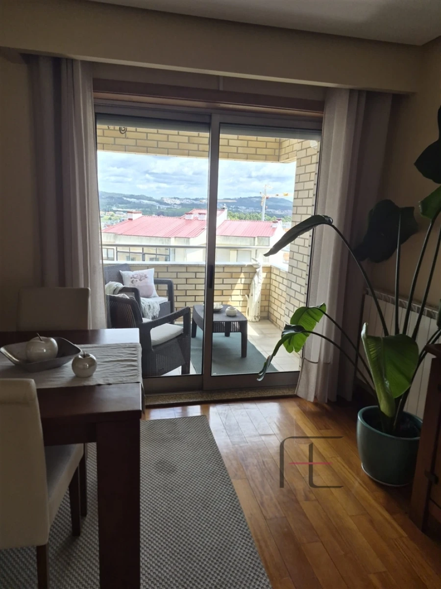 Apartamento T2 para Venda em Aguas Santas Foto 32