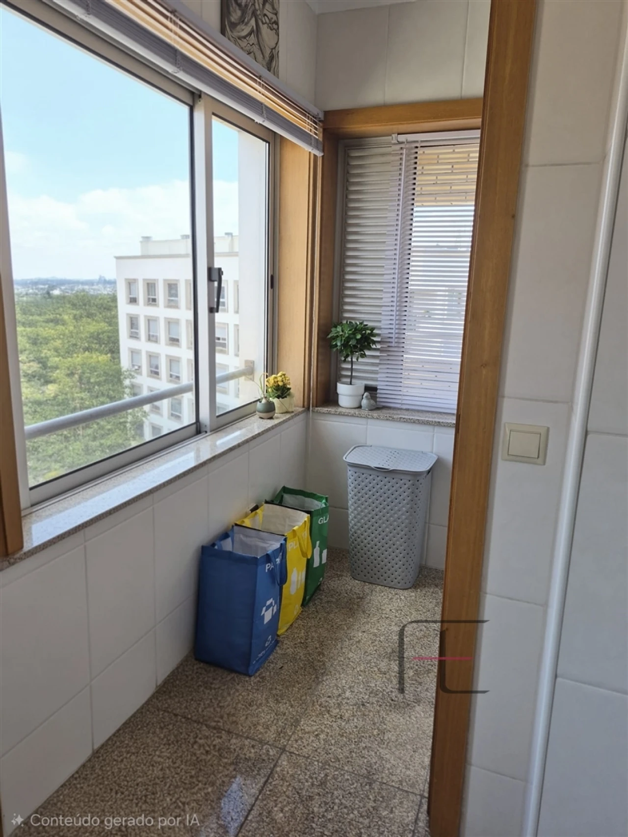 Apartamento T2 para Venda em Aguas Santas Foto 30