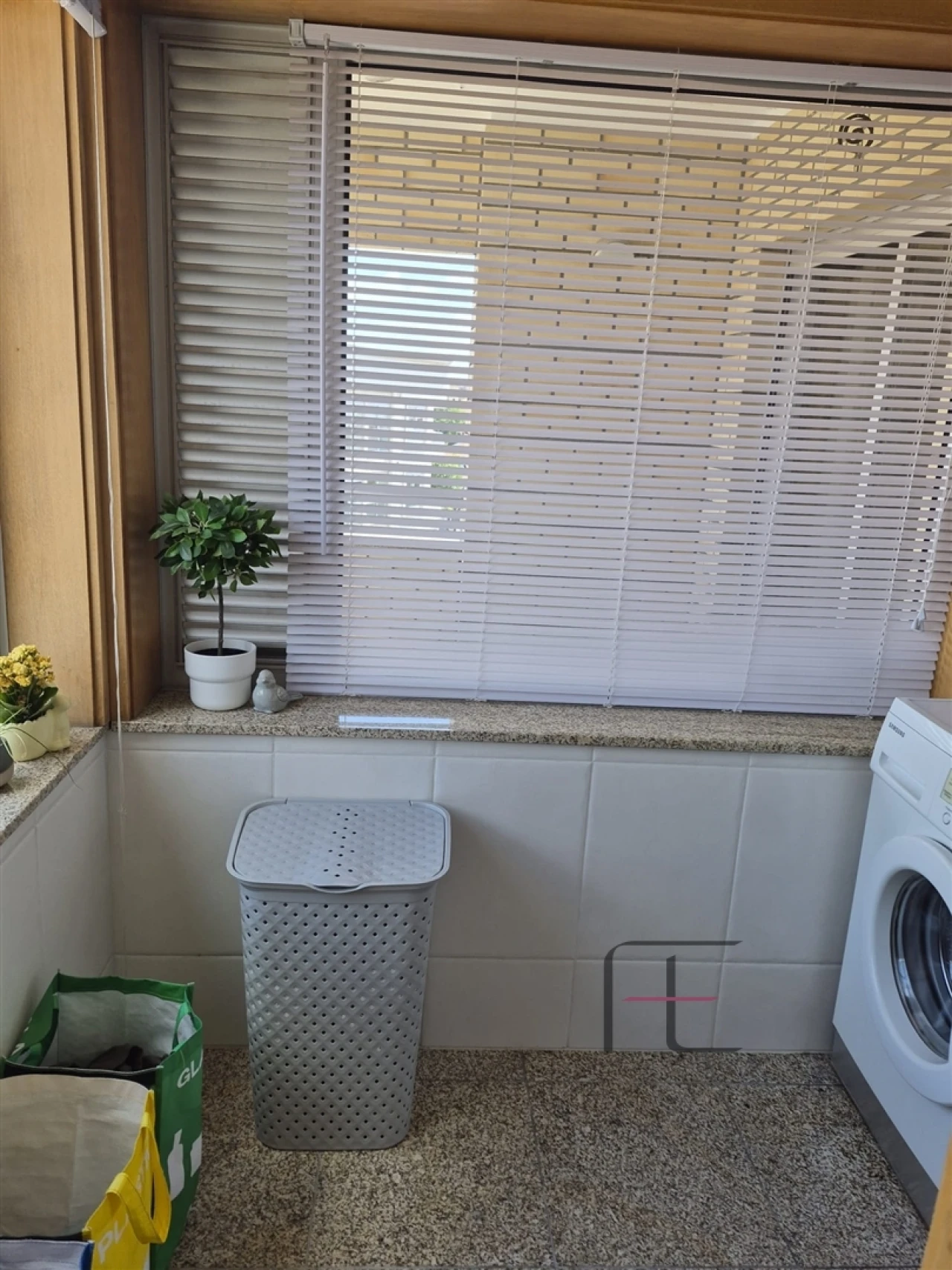 Apartamento T2 para Venda em Aguas Santas Foto 47