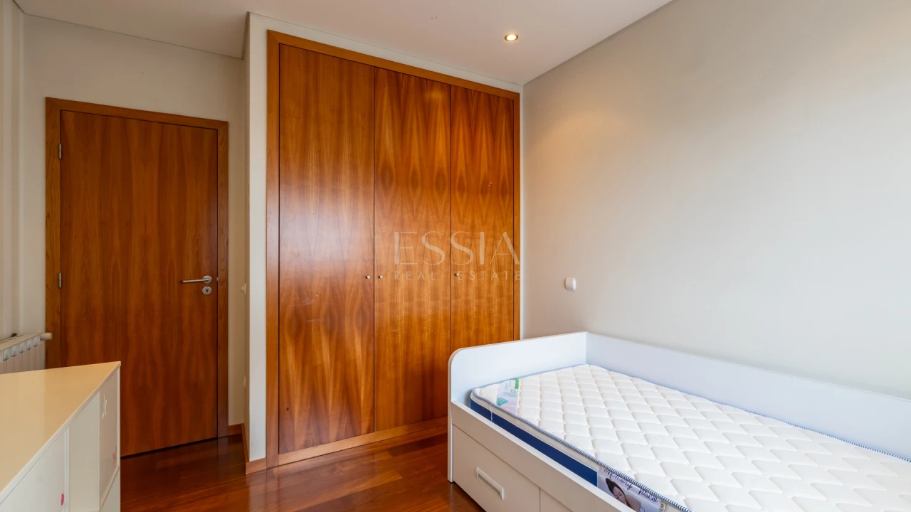 Apartamento T3 para Arrendamento em Paranhos Foto 28